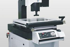 Ứng Dụng máy đo 2D Trong Ngành Nhựa